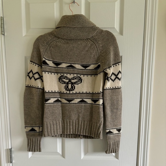 TNA by Aritzia From Sea to Sky Sweater - Picture 2 of 4